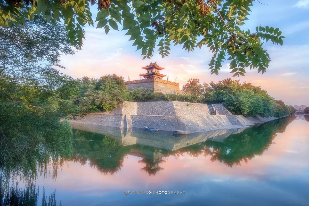 迪拜塔灯光设计师西安首秀｜华阳城光影艺术闪耀城东