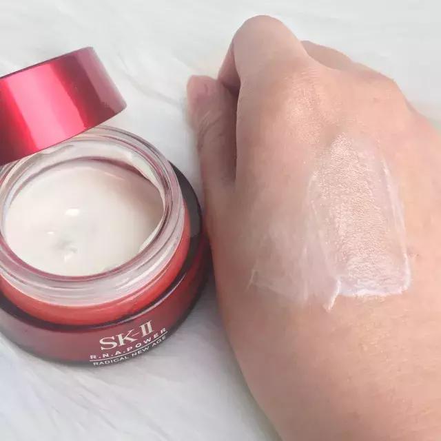 好用平价不油补水的面霜,保湿效果好的国货面霜