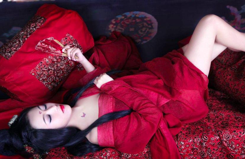 妾需要做的不仅仅是侍寝，这两种用途更令人发指