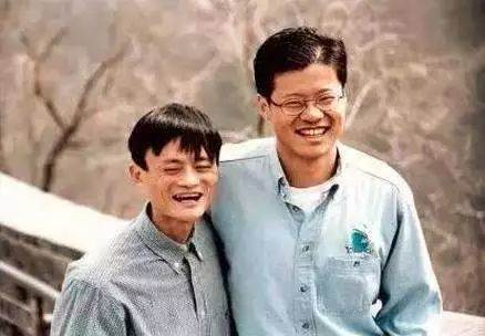 二度被恒指踢出，做公司如何避免“联想式”溃败？