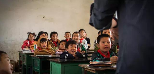 阔地在江西|助力教育扶贫聚焦国际目光