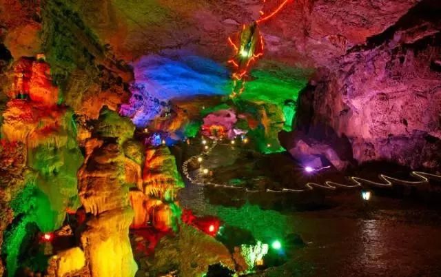 济青高铁开通视频,济青高铁青岛机场站