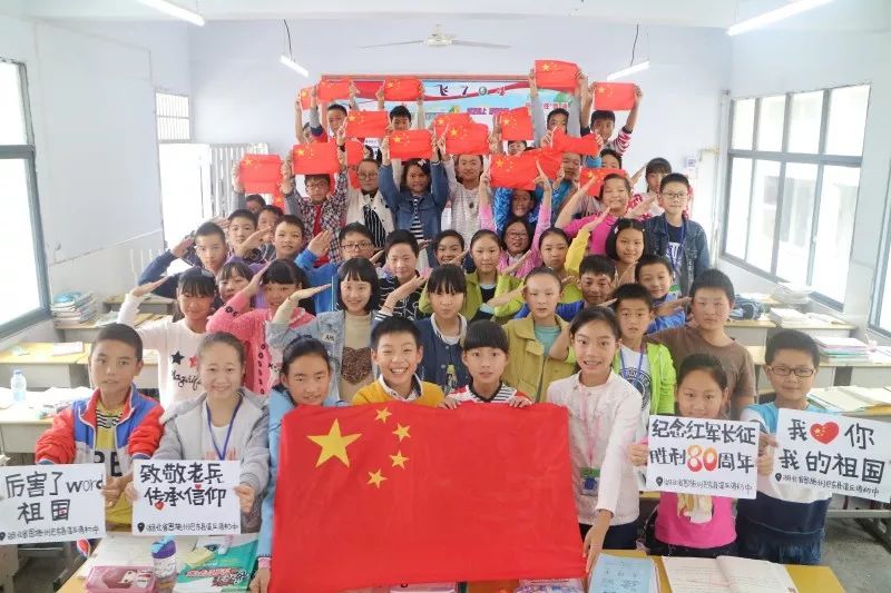 1268名大学生志愿者,20所高校志愿者