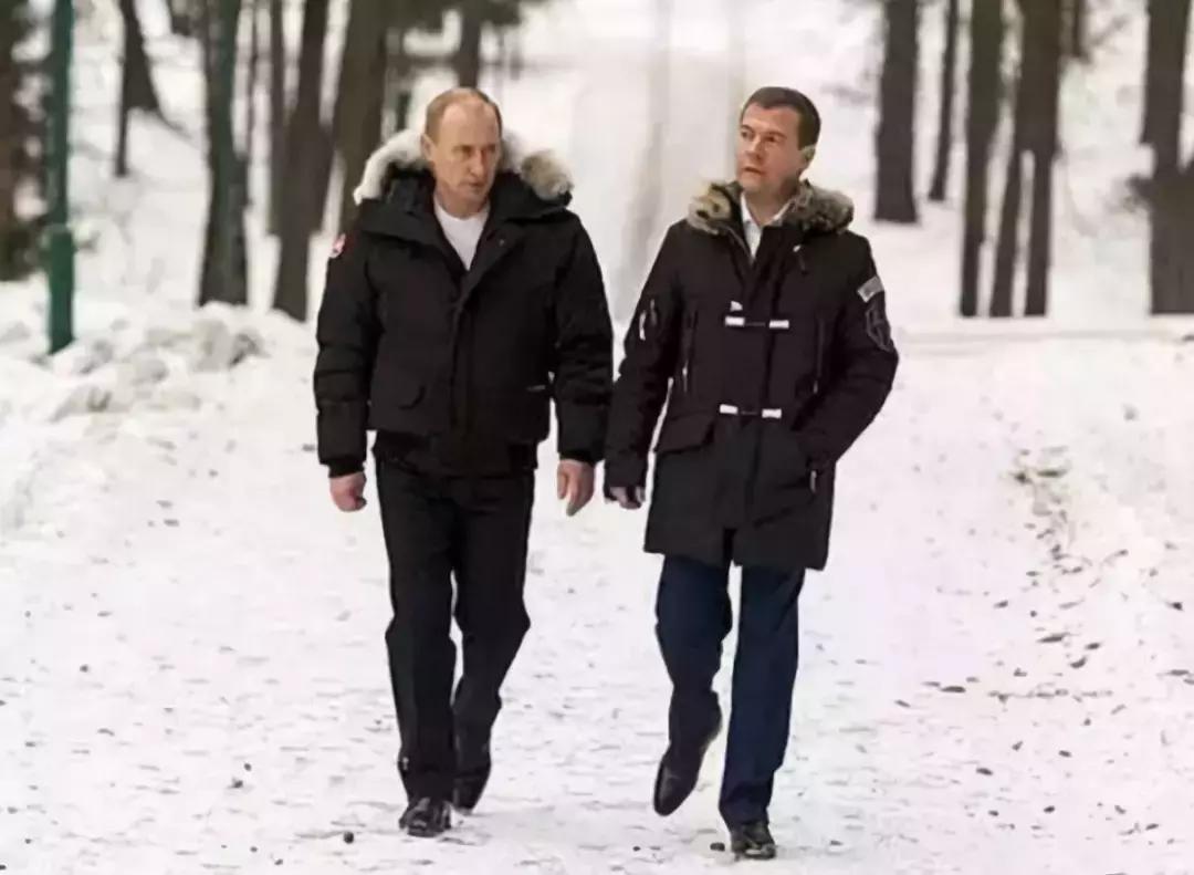 canadagoose雨衣,canadagoose品牌