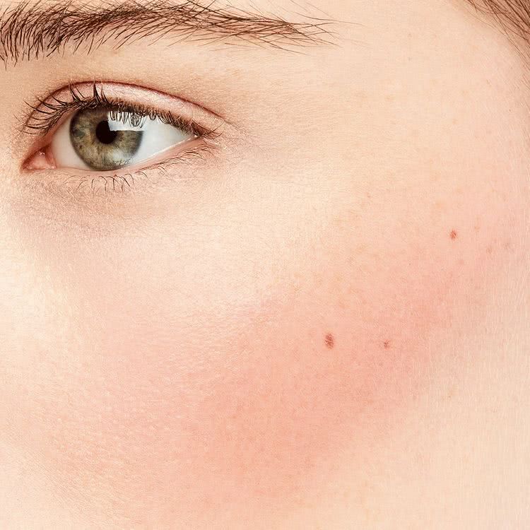 这个牌子出什么都火到断货,女生必须入一个