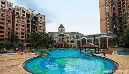 热到炸!佛山最新最全的泳场大集合来了!有免费的,赶紧游起来\x26gt;\x26gt;