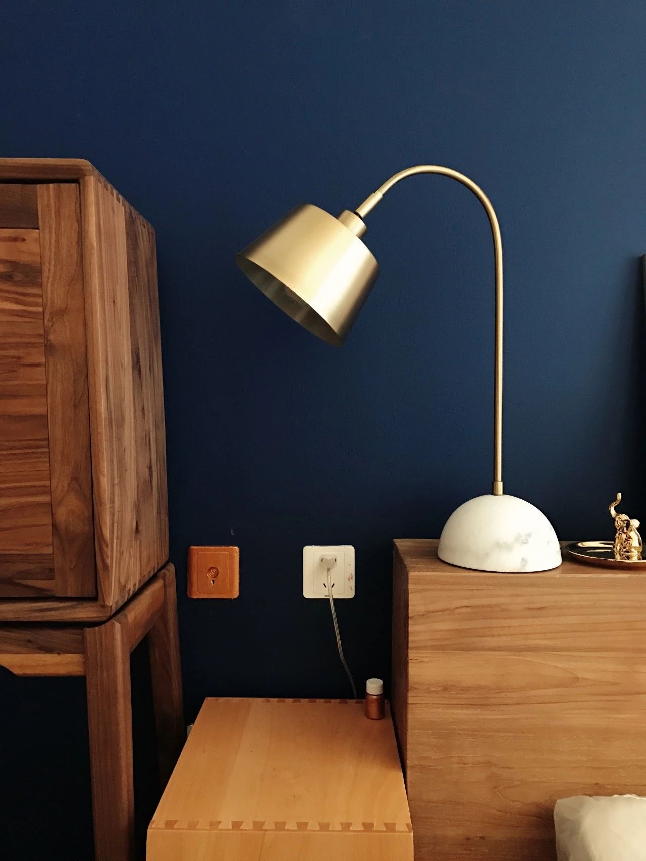 网上最靠谱的几个家具品牌,网红风格实木家具哪个品牌好