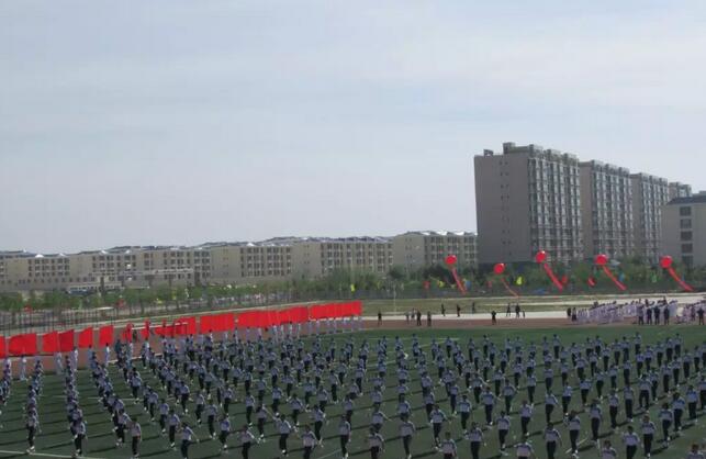 乌拉特前旗第五小学运动会,内蒙古乌拉特前旗小学田径运动会