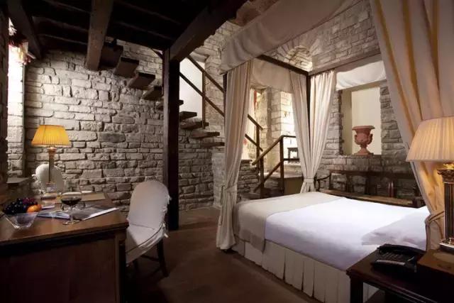 LV的包包你背过，LV的酒店你住过吗？