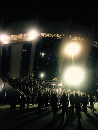 去现场看球赛带啥,去现场看球是什么感觉