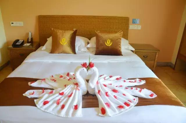 鍙板北鍙ゅ厹閲戠啓婀栨櫙閰掑簵,鍙ゅ厹娓╂硥婀栨櫙閲戠啓閰掑簵