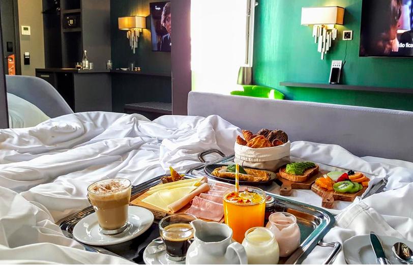 来看看c罗每天的早餐,c罗平时都吃什么饭