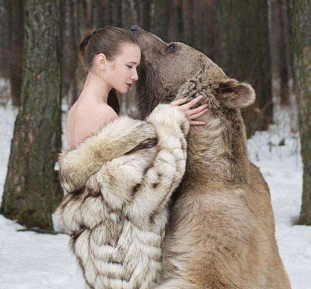 莫斯科街头彩熊涂鸦,俄罗斯街头手绘