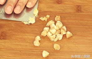 嫩滑干贝蒸蛋,干贝蒸滑蛋