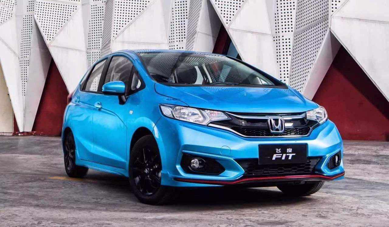 大众poloplus和本田飞度哪个好,大众polo丰田威驰本田飞度