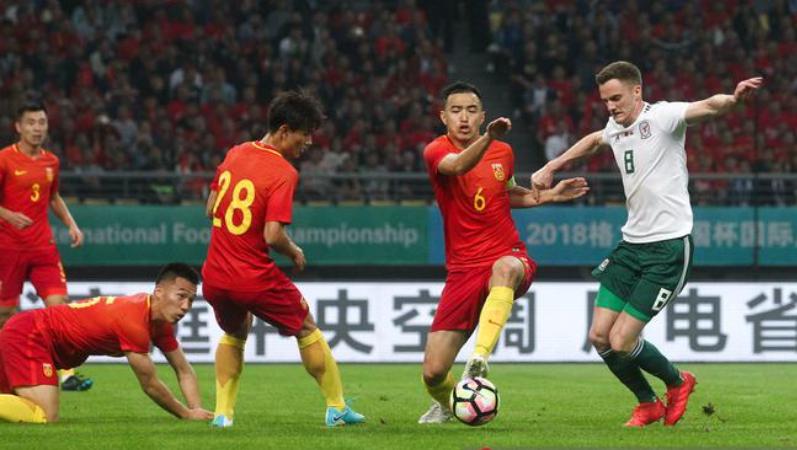 国足停球让对手都笑了吗,国足停球让对手都笑了集锦