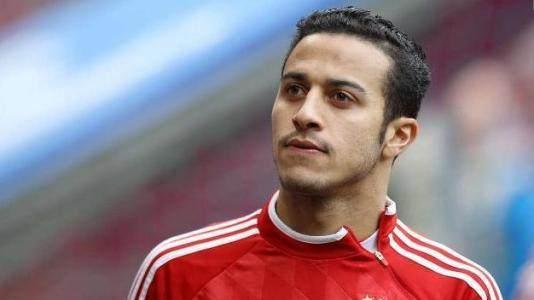 打击巴萨！拉莫斯亲承：巴萨血统6000万欧帝星将来皇马，接班魔笛