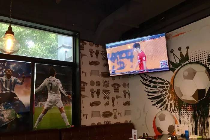 世界杯看球攻略图,又能看世界杯又能喝酒的地方