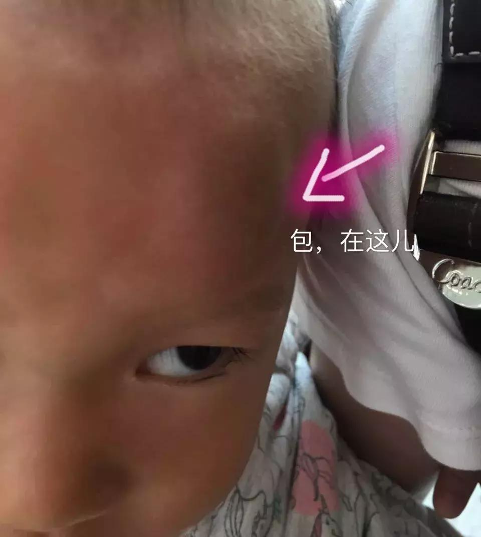 蹦床转盘小孩能玩吗,大型滑滑梯小宝宝能玩吗