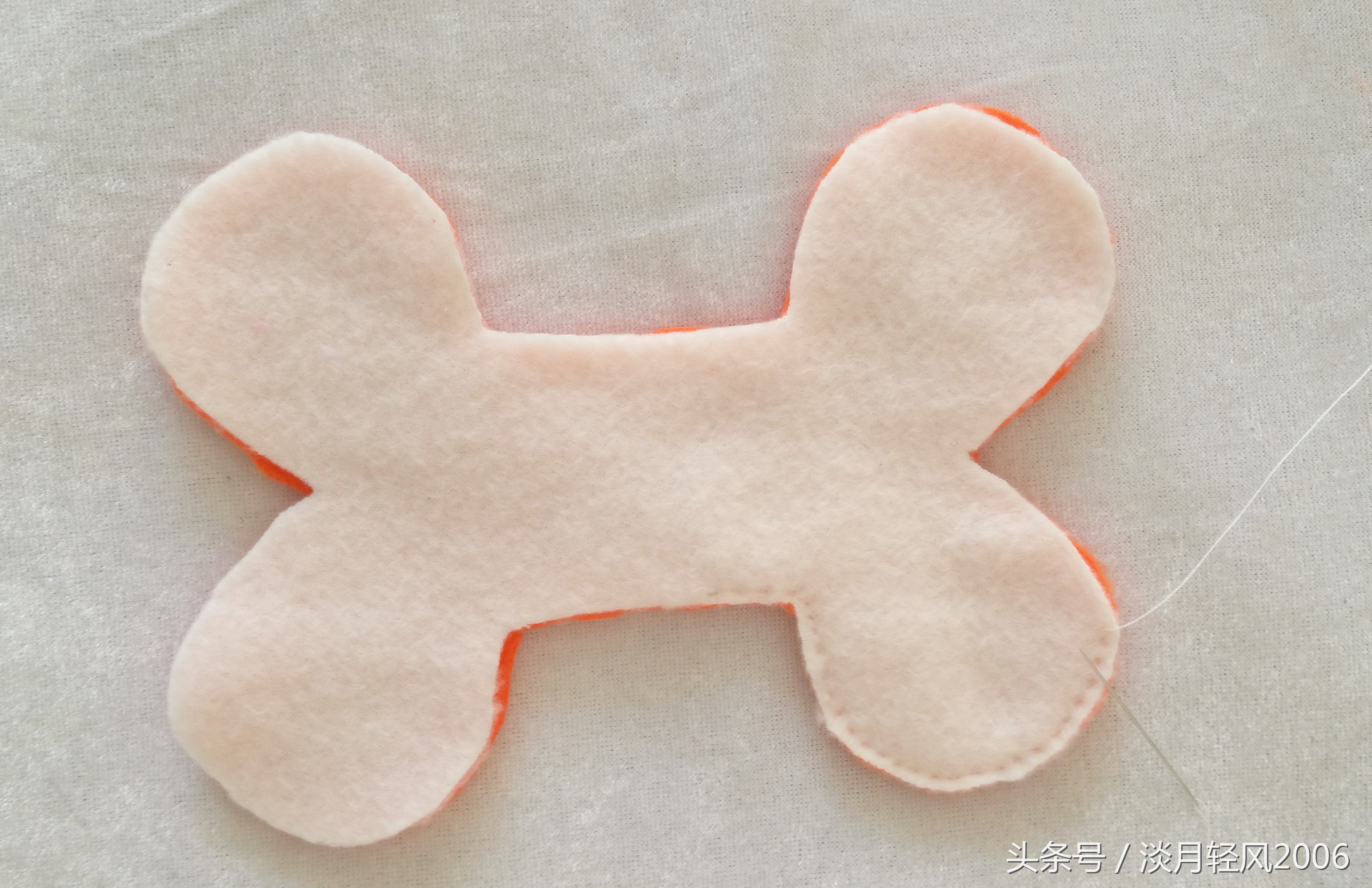 自己diy给狗狗做衣服,diy手工狗狗衣服