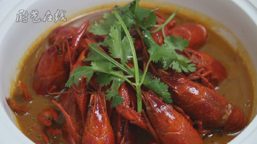 十三香小龙虾的正宗做法不放啤酒,十三香小龙虾特色做法色香味俱全