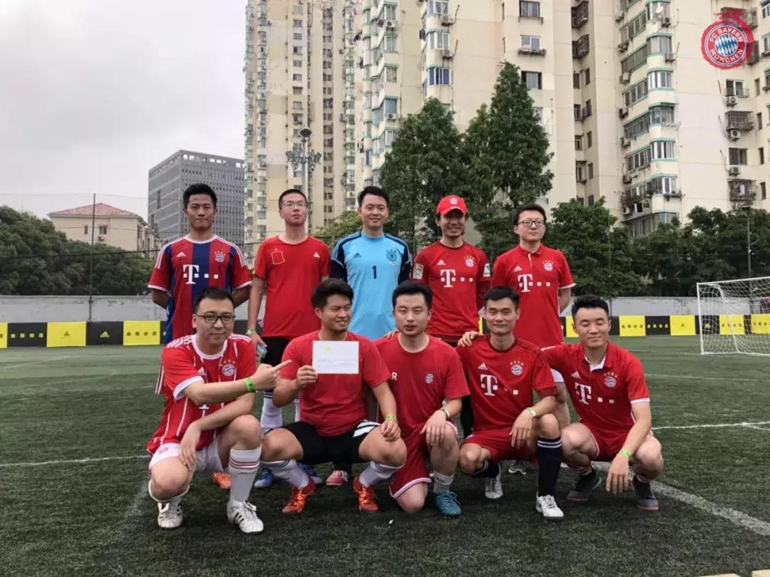拜仁球迷队：希望之星闪耀而出中国拜仁有救了！超时空同居