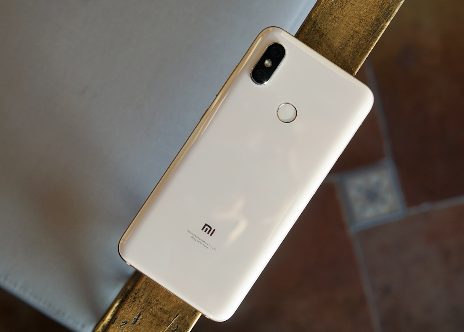 小米8金色好看,小米8金色版手机