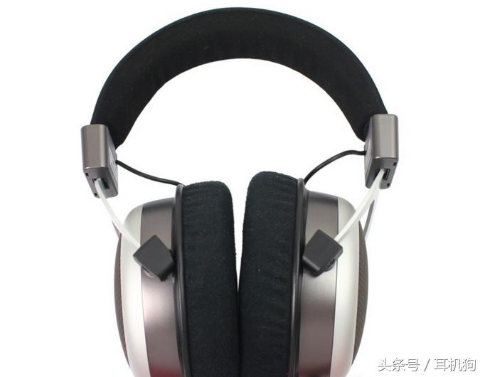 拜亚动力dt770pro和铁三角m50x哪个好,拜亚动力耳机听歌哪一款好用