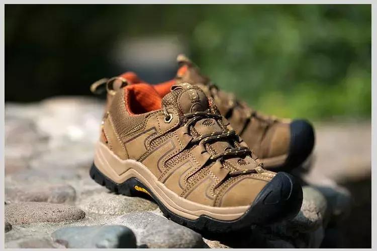 放假是什么？不存在的！最全男鞋分类送给你！