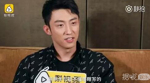 要被黄有梗笑晕过去了,你到底还藏着多少梗?