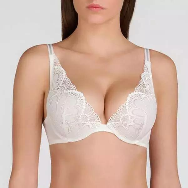 凉快夏季薄衣服,夏季衣服太透搭配什么内衣