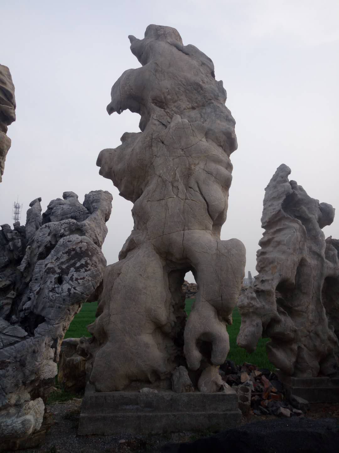 灵璧石怎么形成的,灵璧石是多少年前形成的