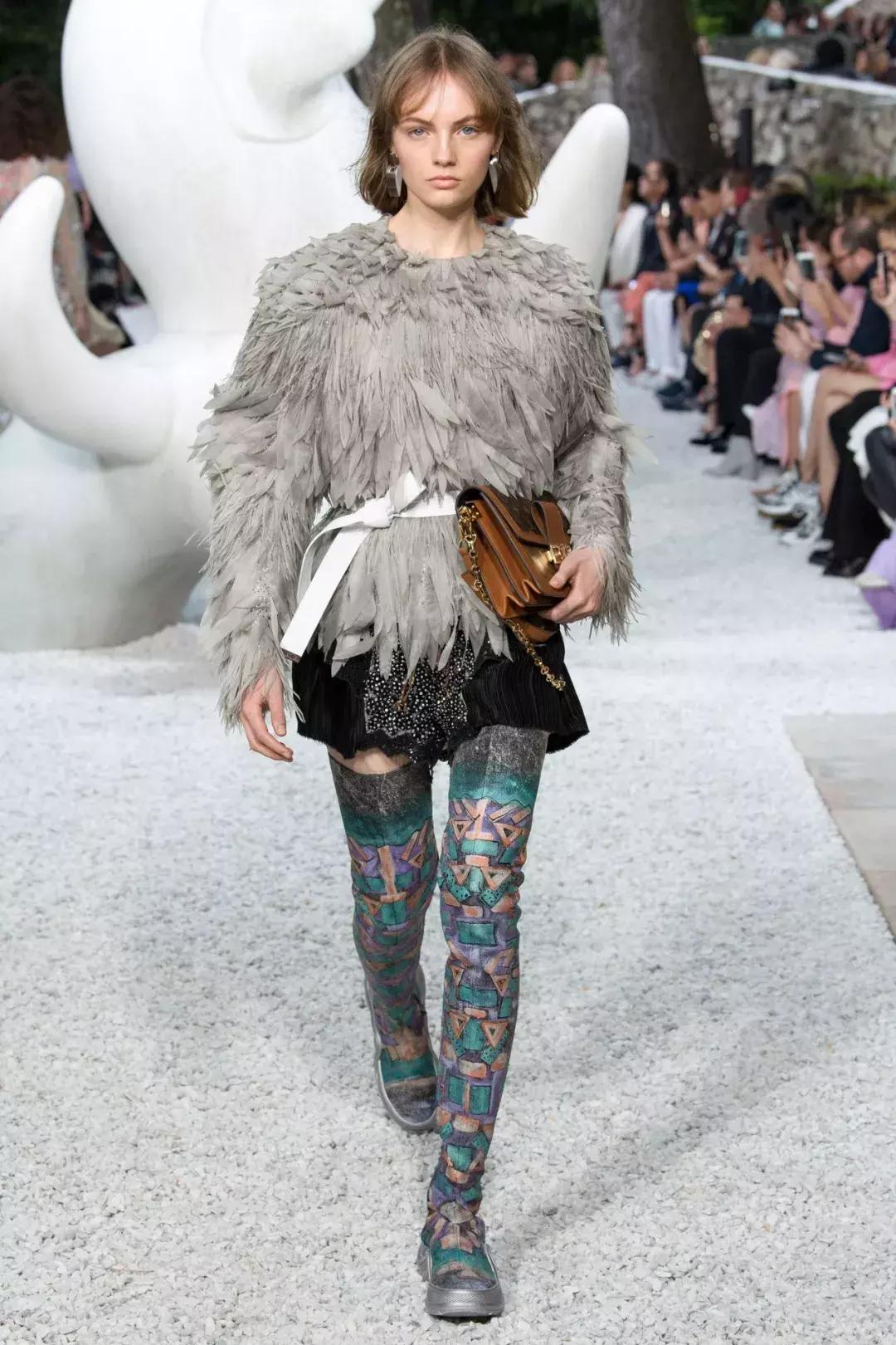 各大奢侈品牌新年限定,2019最奢侈爆款大牌