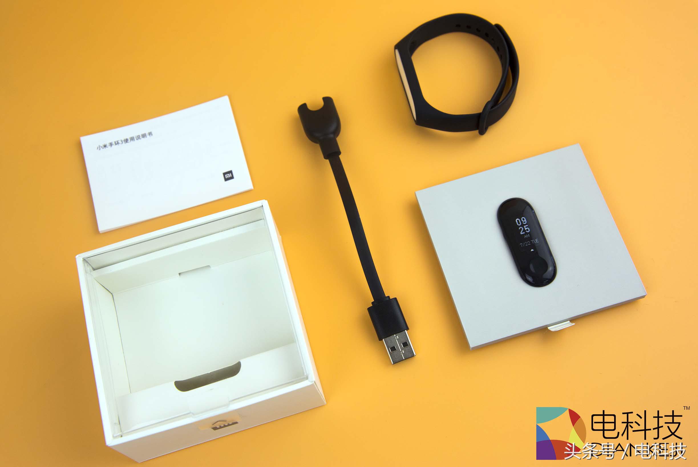 小米手环3背后有两个亮点,最新版的小米手环3怎么样了