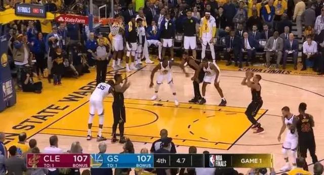 湖人vs掘金g1争议判罚,辽疆总决赛g1判罚