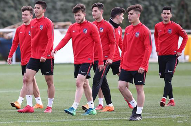 南充籍足球员周潇,周潇马竞