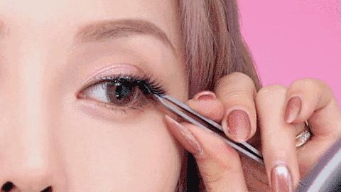 有了睫毛打底还需要睫毛膏吗,有睫毛增长液吗