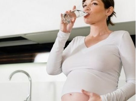 孕妇便秘到肚子疼怎么自己缓解,孕期便秘憋的肚子梆硬