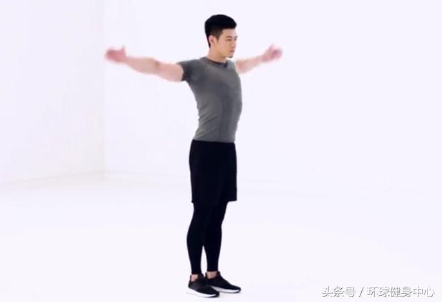 踢球赛前要干什么,踢球运动前热身