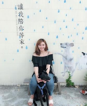 爱是最好的整容方式！狗狗身上长蛆发臭，惹人厌，半年后判若两狗