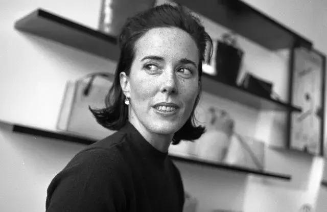 katespade半月包,katespade经典款