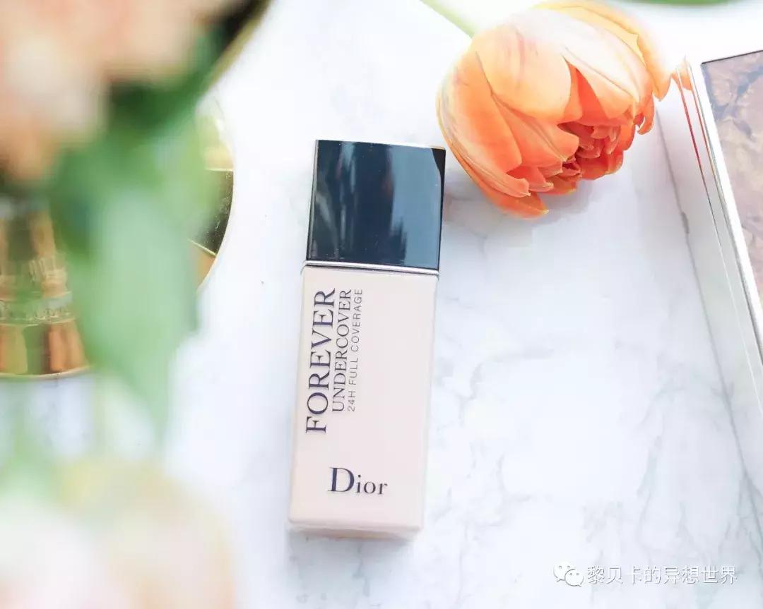 适合夏天用的粉底液遮瑕不脱妆,夏天脸部容易出汗适合哪个粉底液