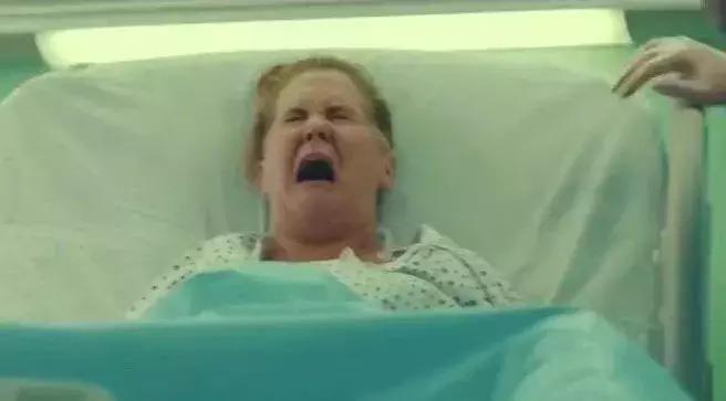 轻松搞笑笑得肚子疼 (搞笑让人笑得肚子疼大全)