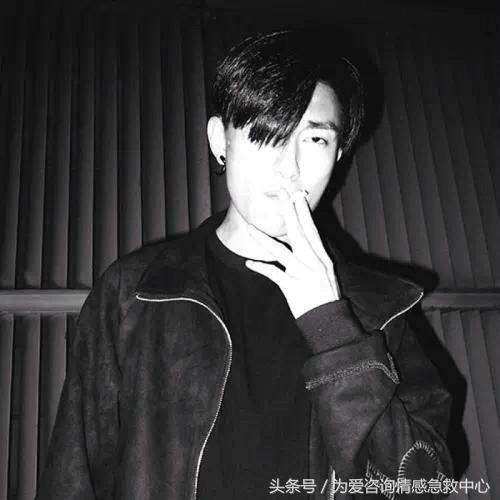 男朋友不信任我怎么办搞笑,男朋友不信任我怎么办文案