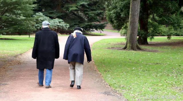 老年人还应该有*生活性**吗？