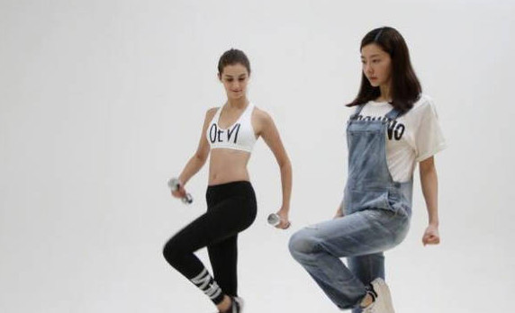 谢娜瘦出马甲线,谢娜瘦身贴哪期视频