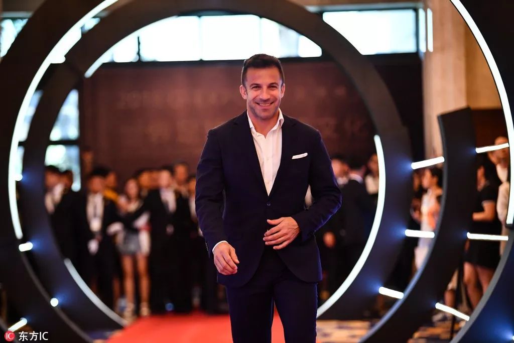 贝克汉姆欧洲杯罗密欧,贝克汉姆伦敦首映礼