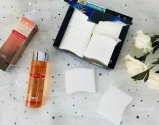 去黑头缩毛孔要看什么护肤成分,去黑头闭口护肤推荐