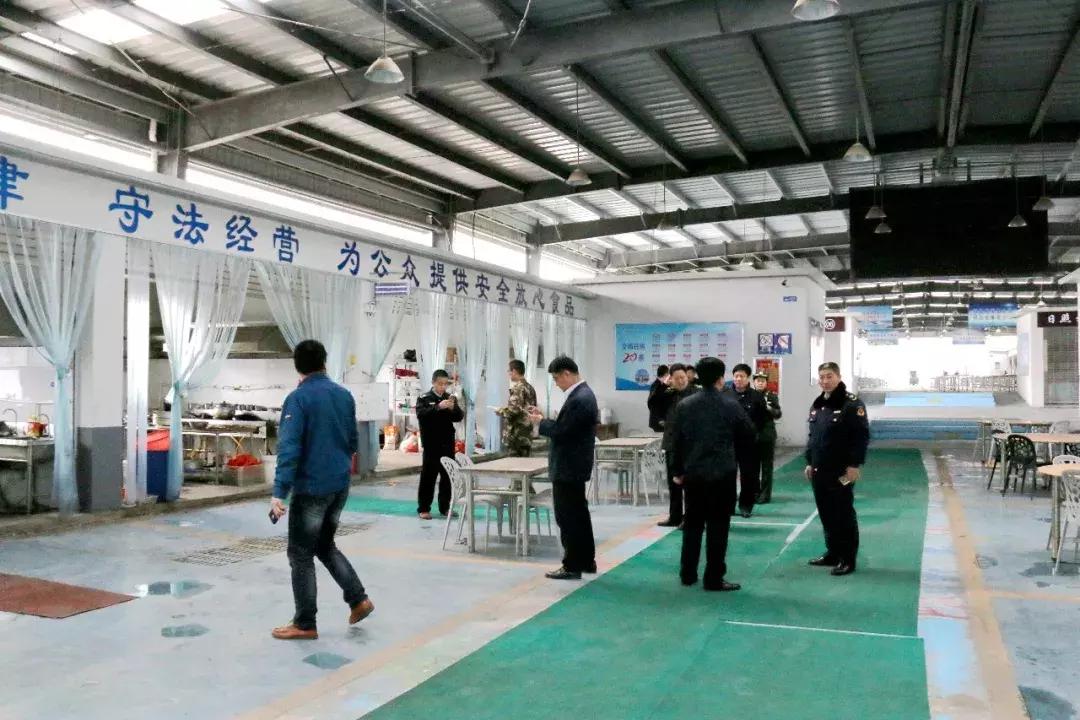 大泉沟海鲜美食街,大泉沟美食街7号