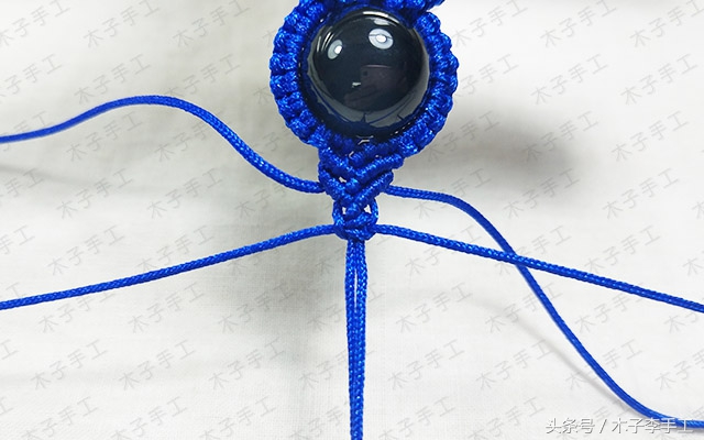 妹子用五毛钱硬币做了一款葫芦钥匙挂，朋友都抢着要